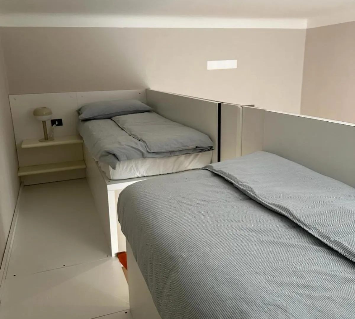 Le14 Duomo-Loreto Acomfortable Apartment Milan 0*,  Italy
